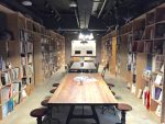 THE DORM HOSTEL OSAKA（ザ ドーム ホステル 大阪）に宿泊！　オシャレで本がいっぱい！　バックパッカーにとても似合う宿！！
